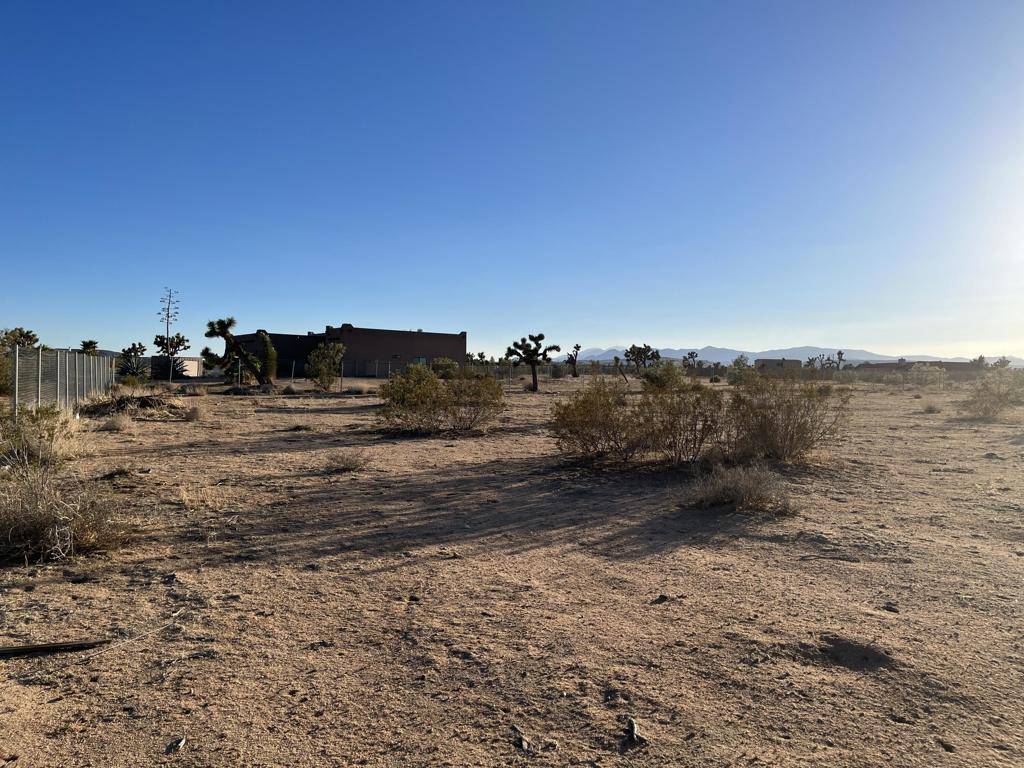 Joshua Tree, CA 92252,3200 Rockwood RD