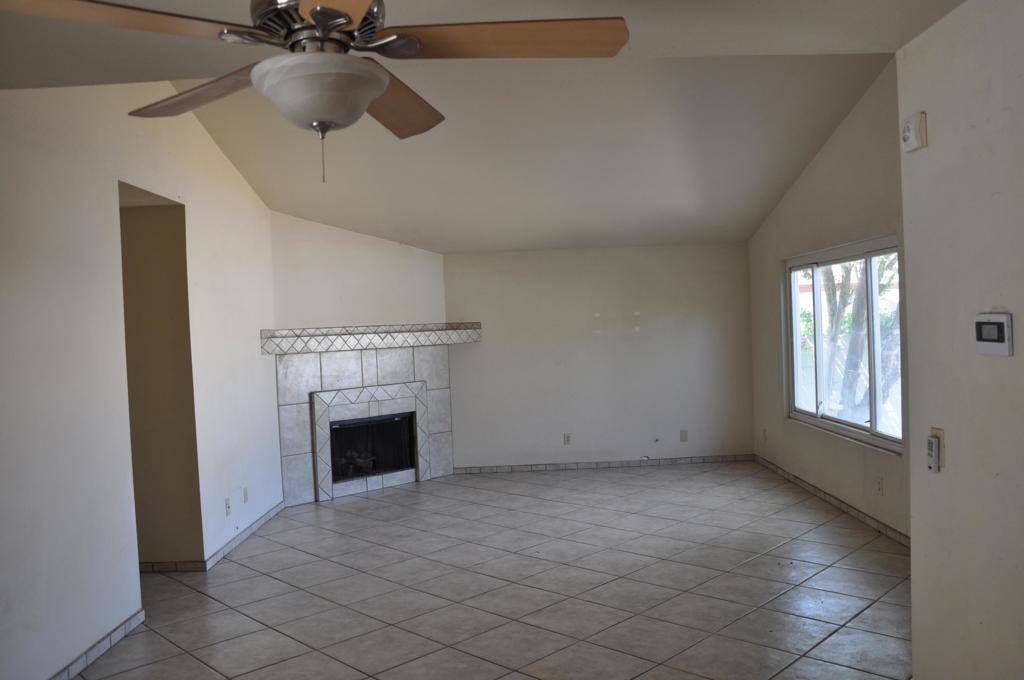 La Quinta, CA 92253,51865 Avenida Rubio