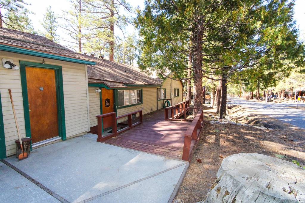 Big Bear, CA 92314,400 W Rainbow BLVD