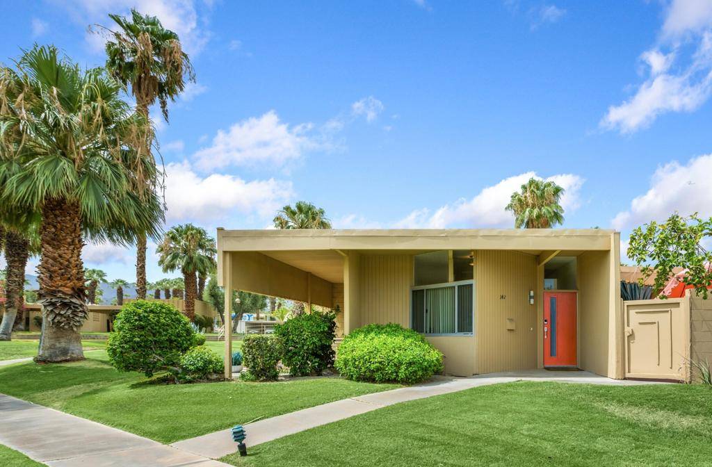 Palm Desert, CA 92260,142 Sandpiper ST