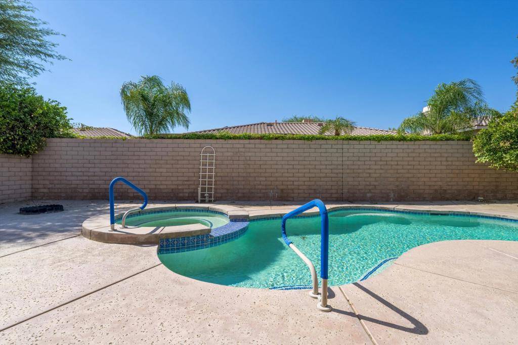 Palm Desert, CA 92211,77575 Marlowe CT