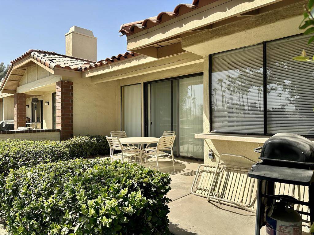 Palm Desert, CA 92260,294 San Vicente CIR