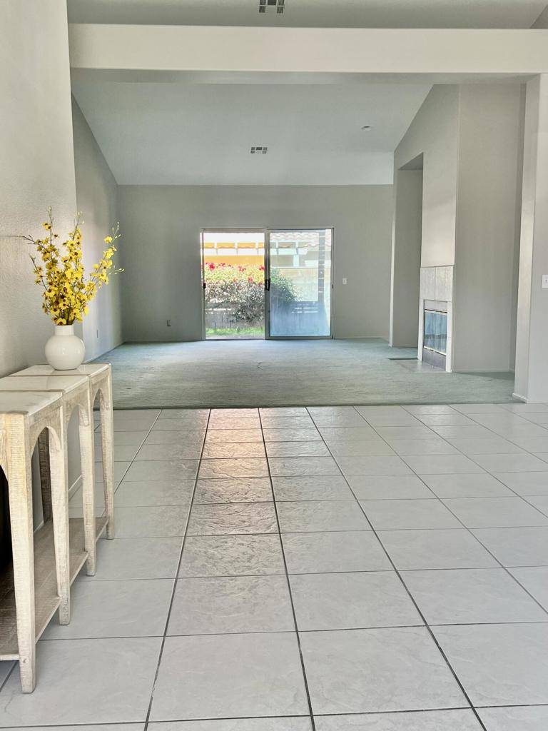 La Quinta, CA 92253,78572 Pompeii CT