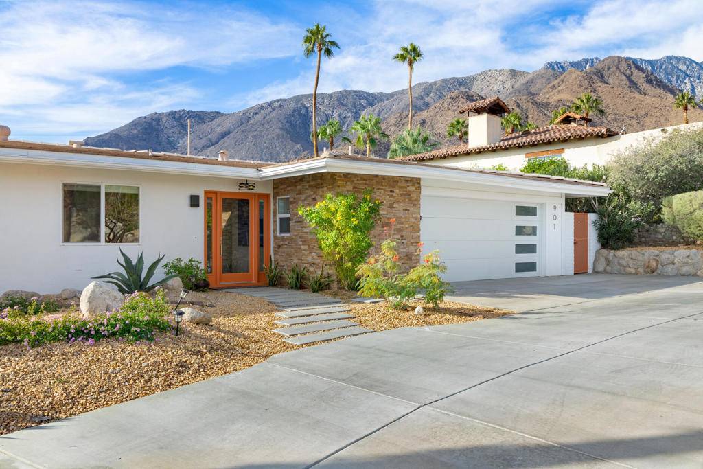 Palm Springs, CA 92262,901 W ViA Livorno