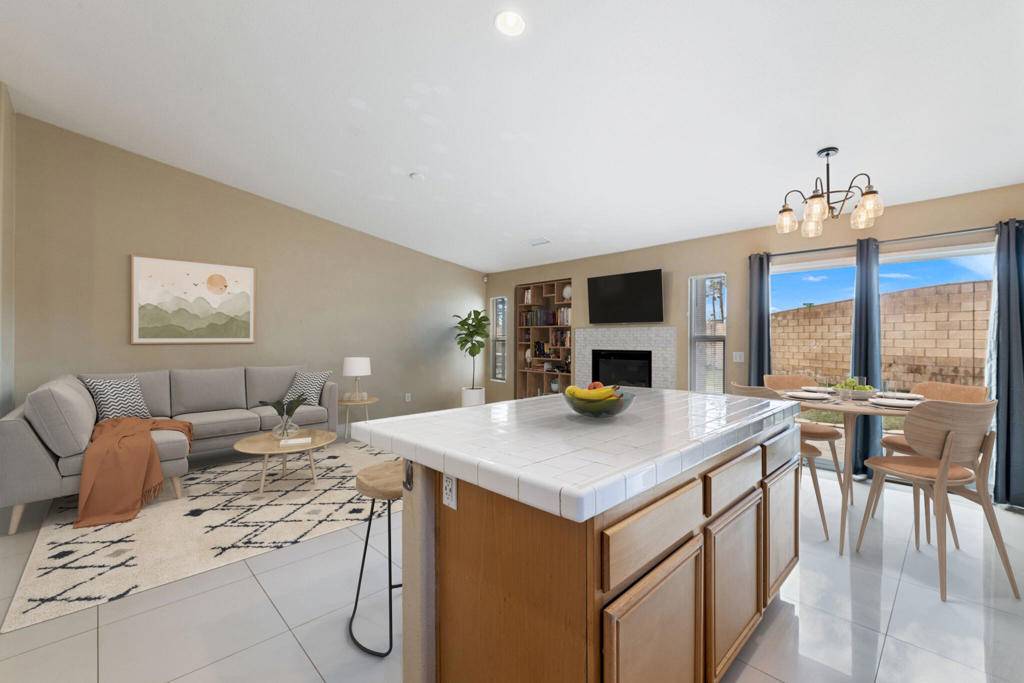 Coachella, CA 92236,48043 San Jacinto LN