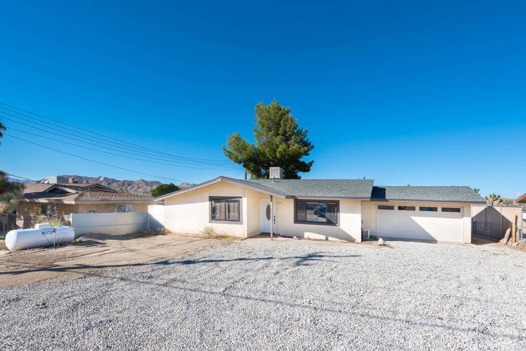 Yucca Valley, CA 92284,57598 Onaga TRL