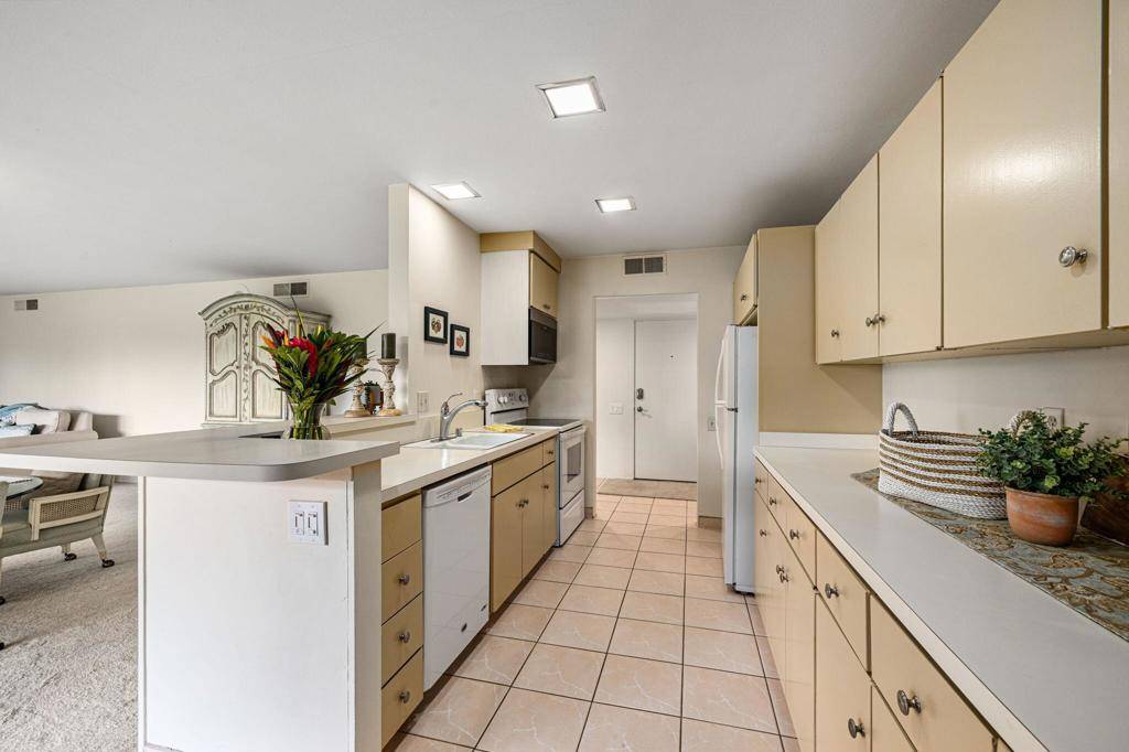 Bermuda Dunes, CA 92203,42429 Adams ST #22