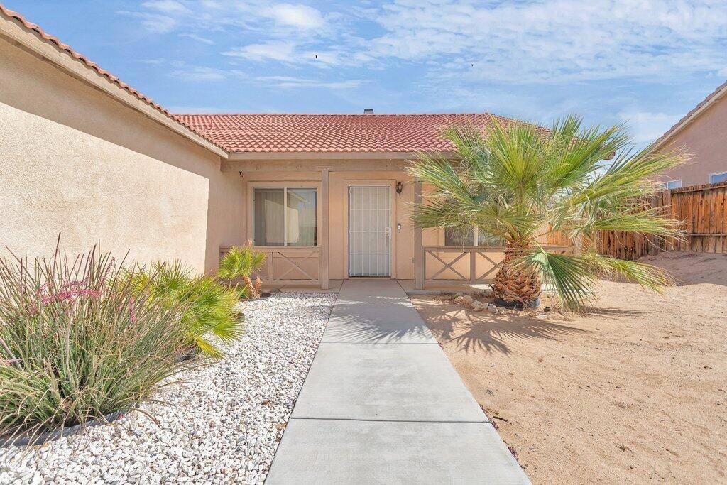 29 Palms, CA 92277,71557 Sun Valley DR