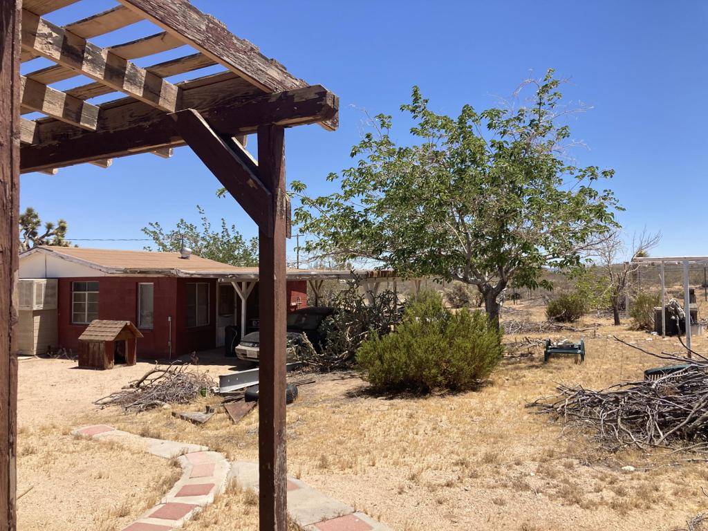 Yucca Valley, CA 92284,55686 Mira ST