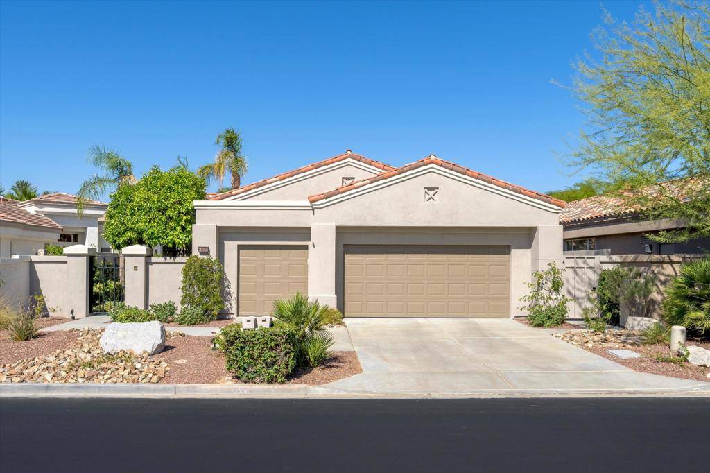 Palm Desert, CA 92211,273 Desert Holly DR