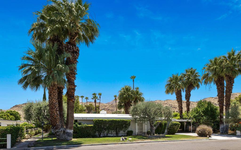 Palm Springs, CA 92264,5155 E Bobolink LN