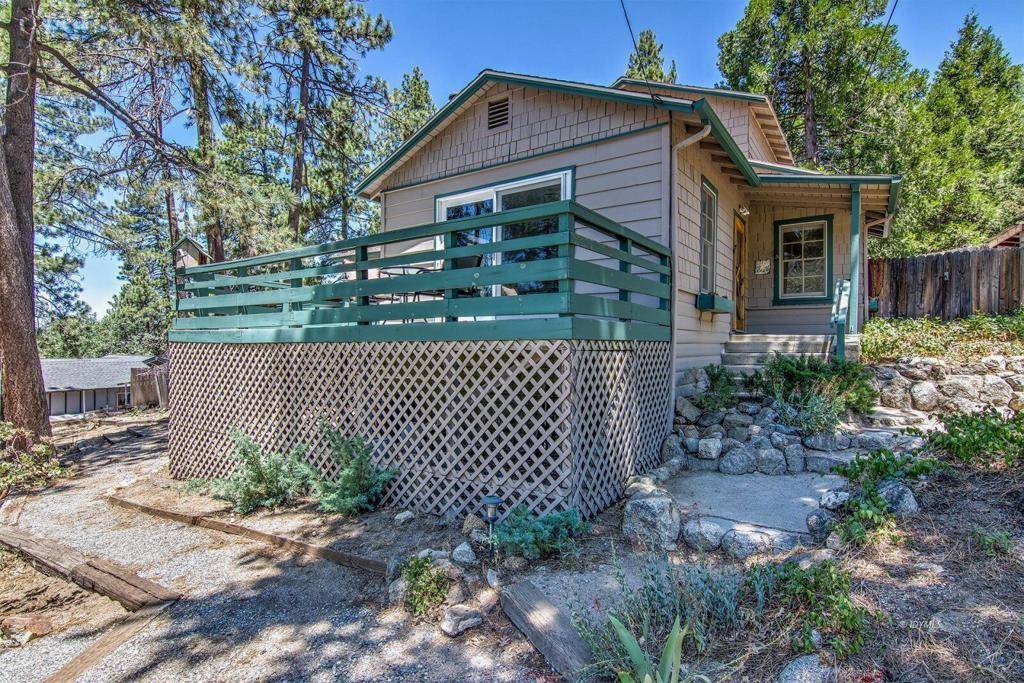 Idyllwild, CA 92549,54400 Tahquitz View DR