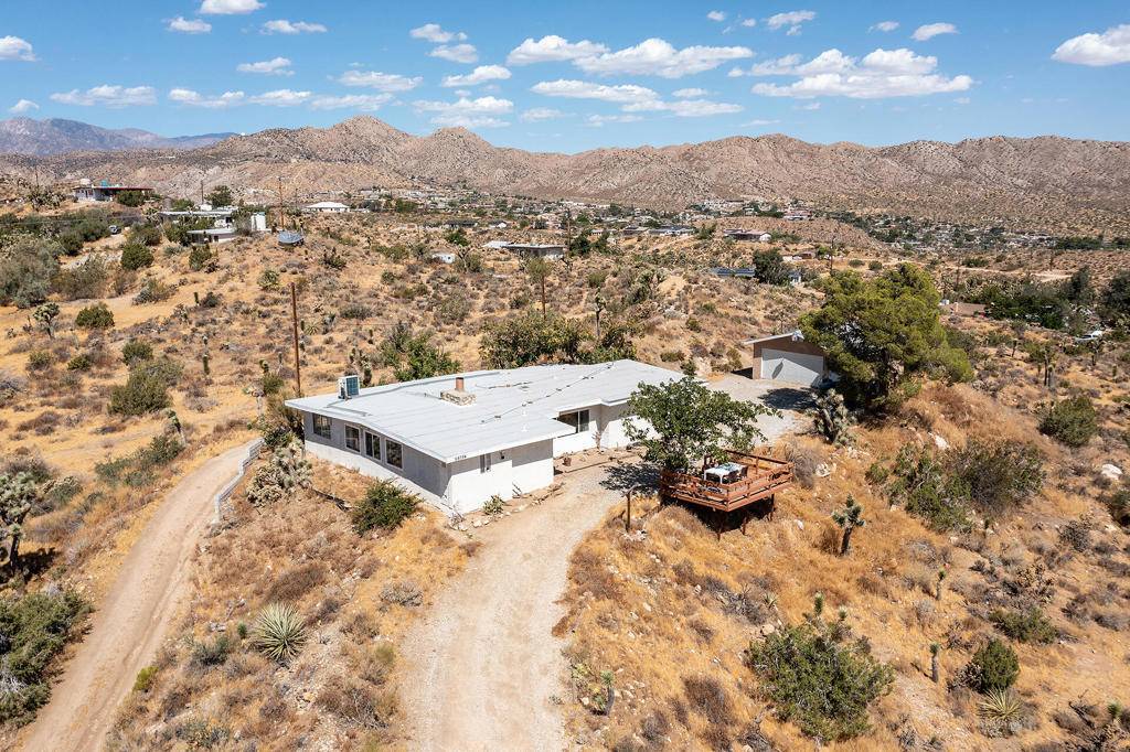 Yucca Valley, CA 92284,55084 Cheechaco TRL