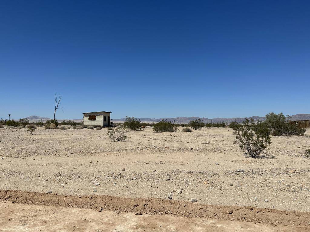 29 Palms, CA 92277,69475 Papoose TRL