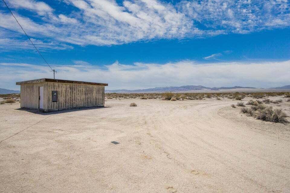 29 Palms, CA 92277,87785 Amboy RD