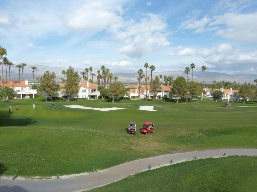 Palm Desert, CA 92211,368 Muirfield DR