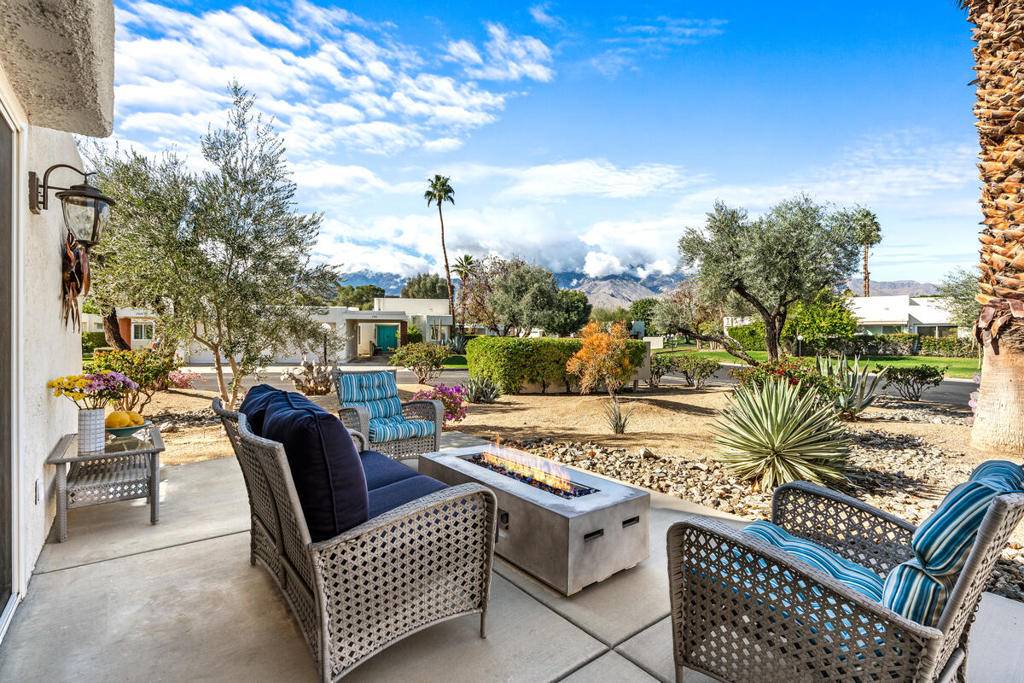 Palm Springs, CA 92264,1766 Pinehurst PLZ