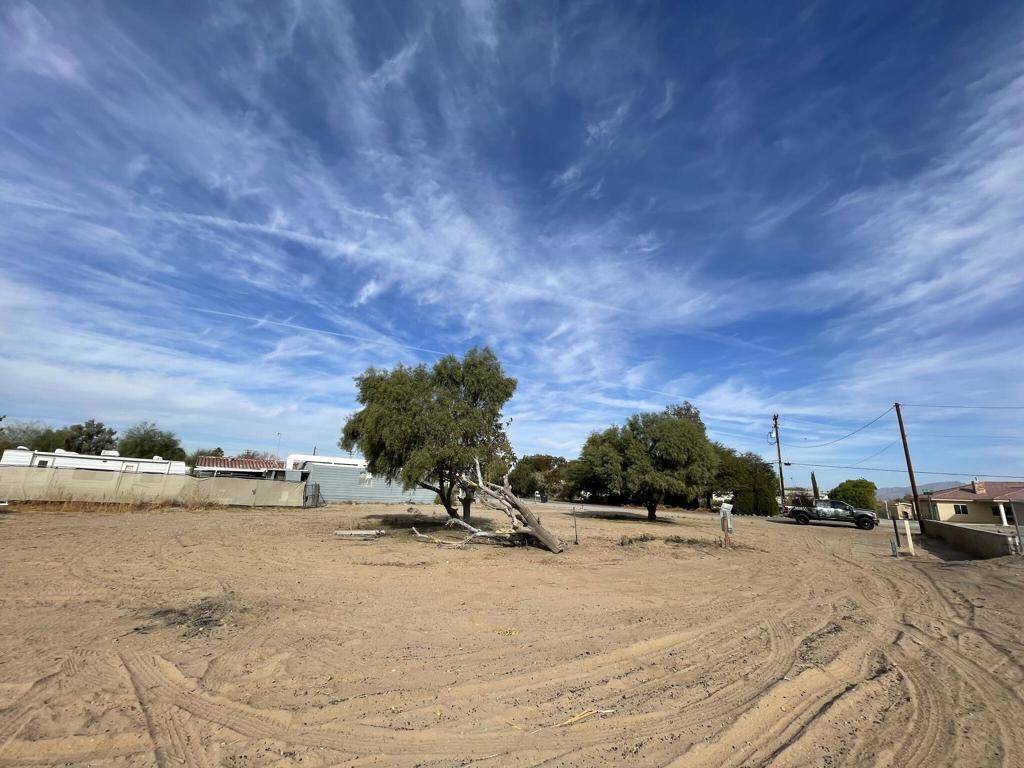 Blythe, CA 92225,18381 Riviera DR