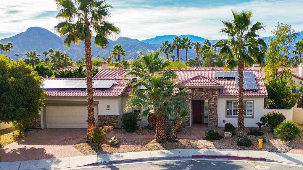 Palm Desert, CA 92260,74613 Waterlily CIR