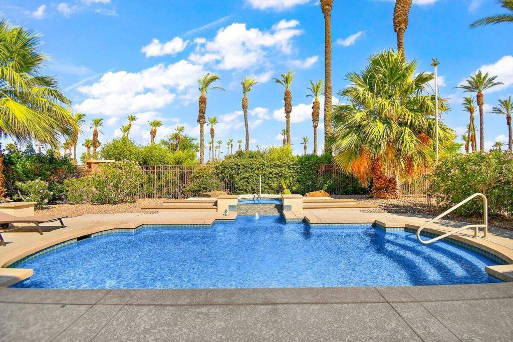 Palm Desert, CA 92211,37948 Breeze WAY