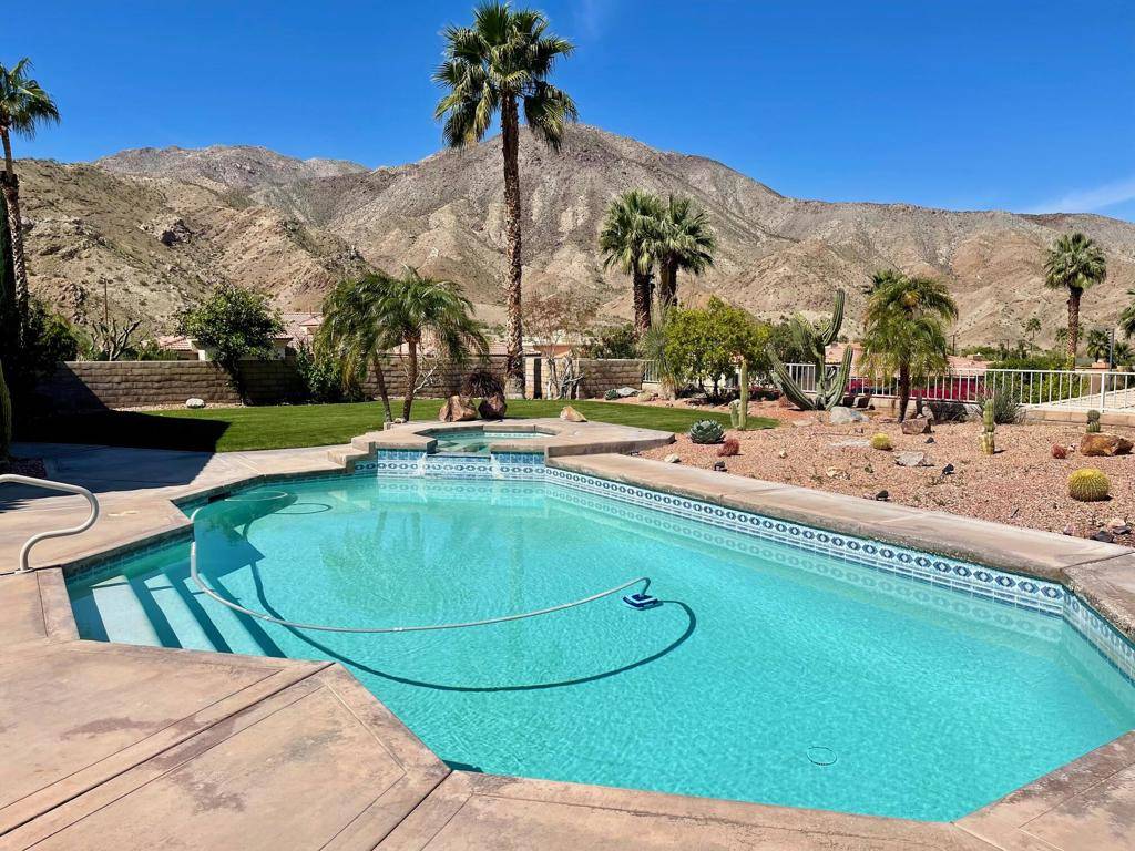 Palm Desert, CA 92260,134 Vista Royale