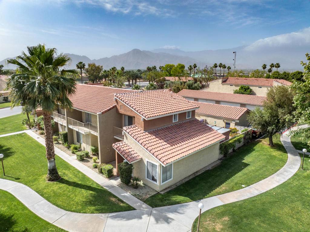 Palm Desert, CA 92211,435 Tava LN