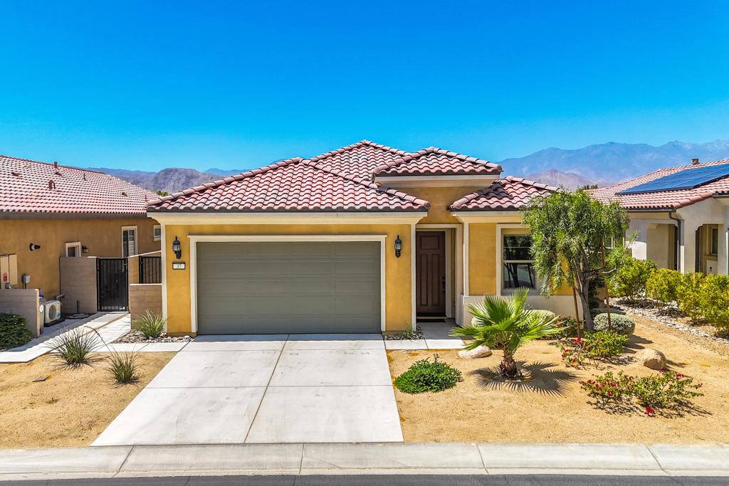 Rancho Mirage, CA 92270,37 Chianti