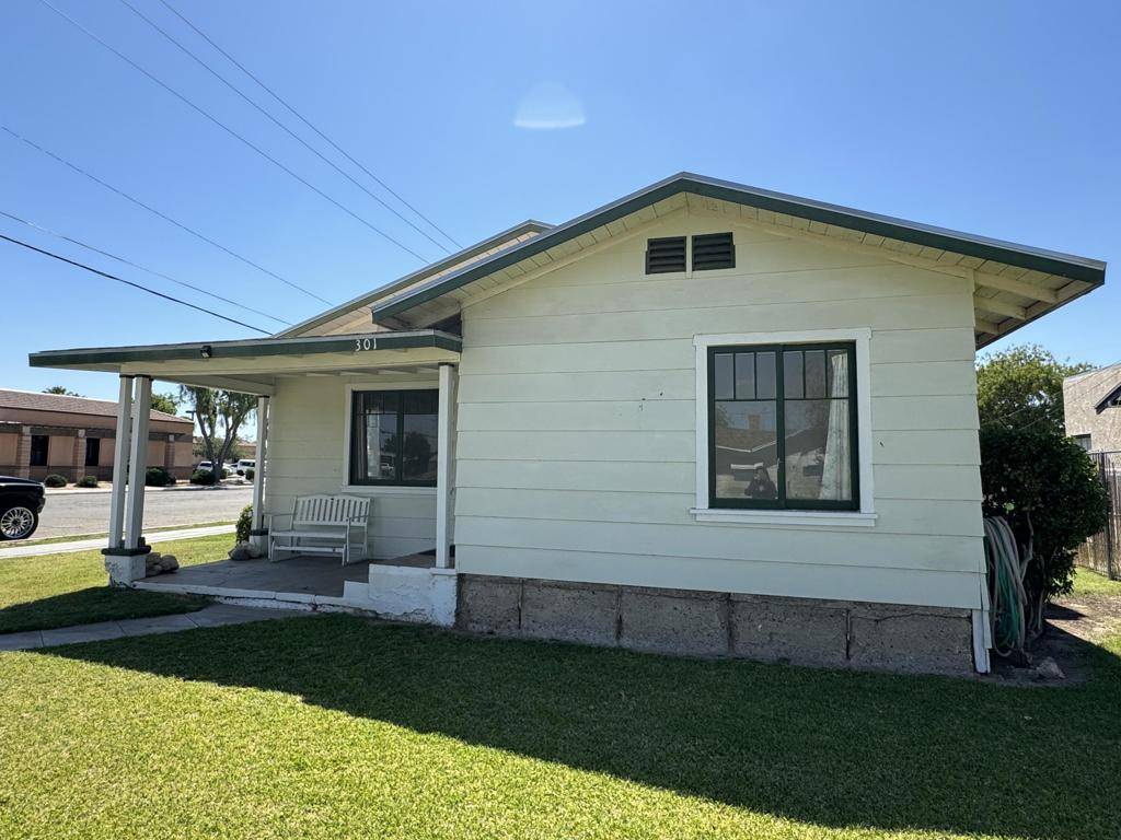 Blythe, CA 92225,301 N 1st ST