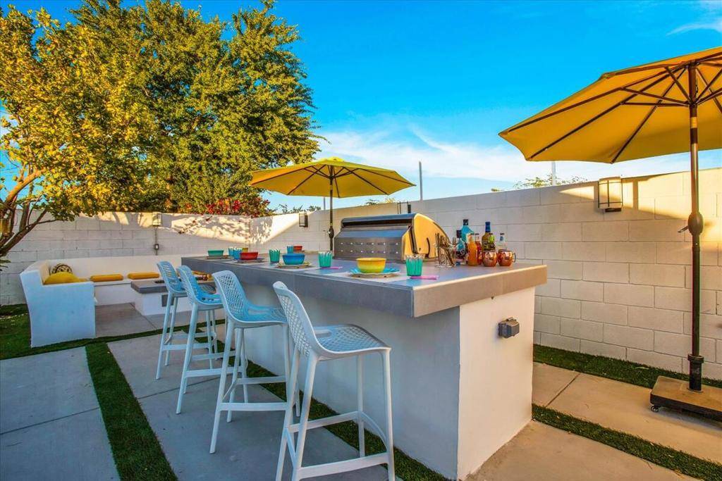 Coachella, CA 92236,50782 Sunburst ST