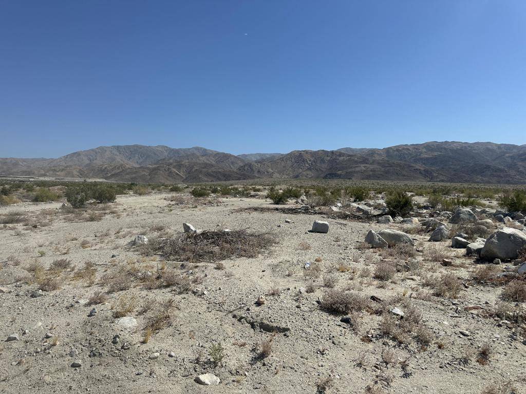 Indio, CA 92201,5 Acres