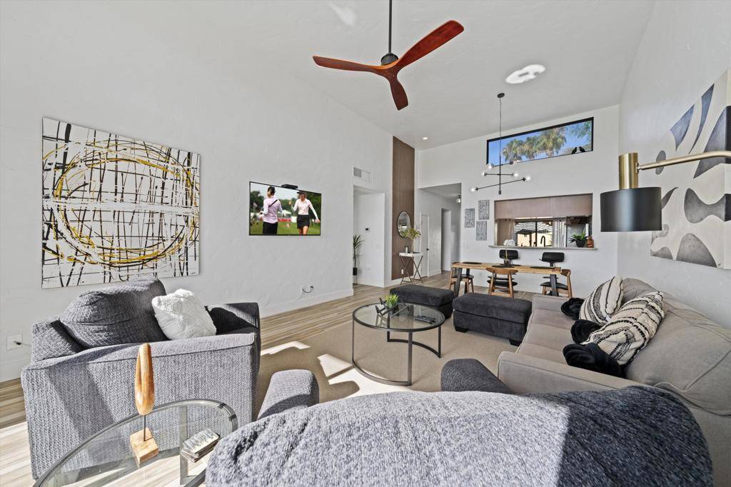 55184 Oak Tree #A11 La Quinta, CA 92253