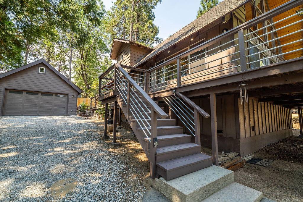 Idyllwild, CA 92549,54143 Linger LN