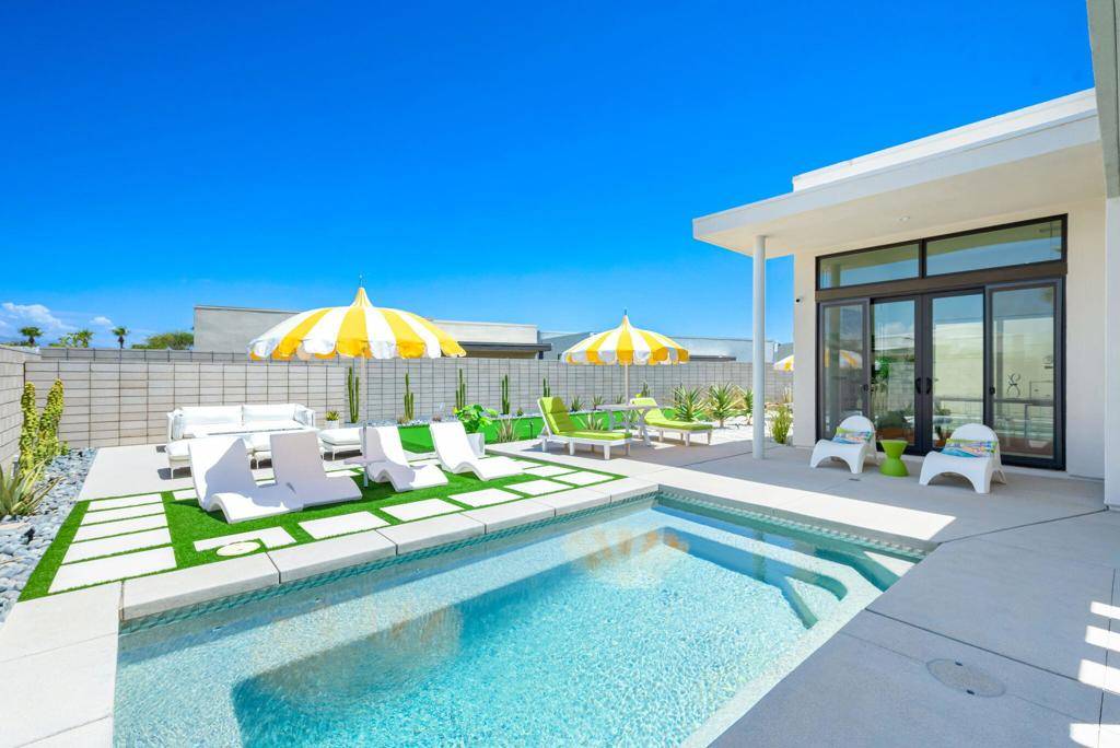 Palm Springs, CA 92262,861 Nugget LN