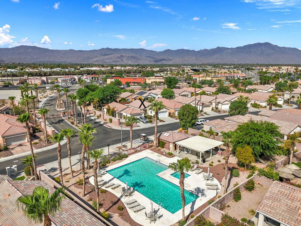 Palm Desert, CA 92211,78483 Glastonbury WAY