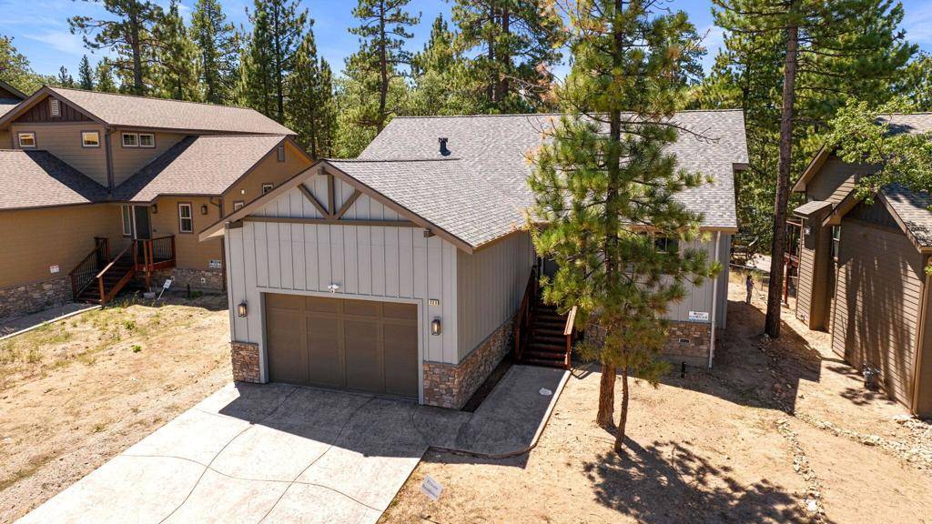 Big Bear, CA 92315,806 Pine Meadow CT