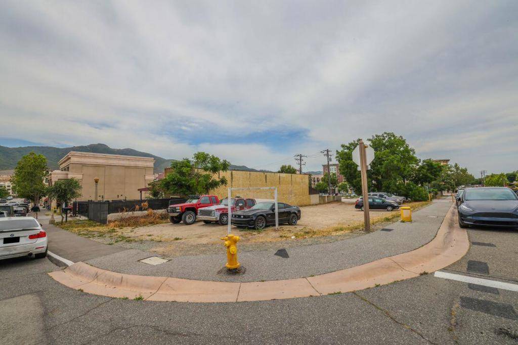 Temecula, CA 92590,41915 4th ST