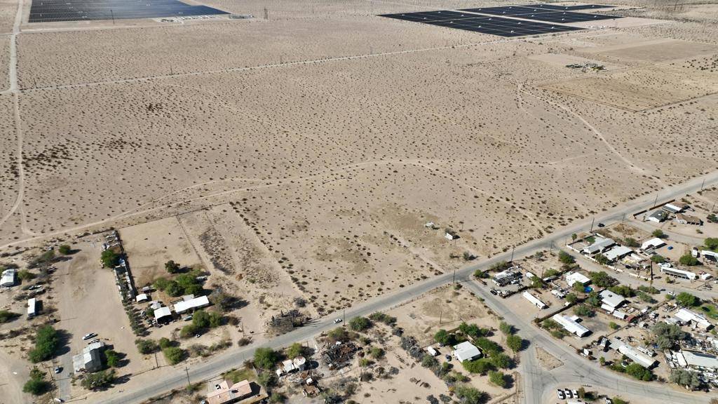 Blythe, CA 92225,0 Blythe Way