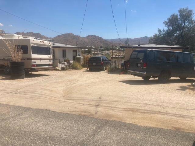 Joshua Tree, CA 92252,61959 Begonia PL