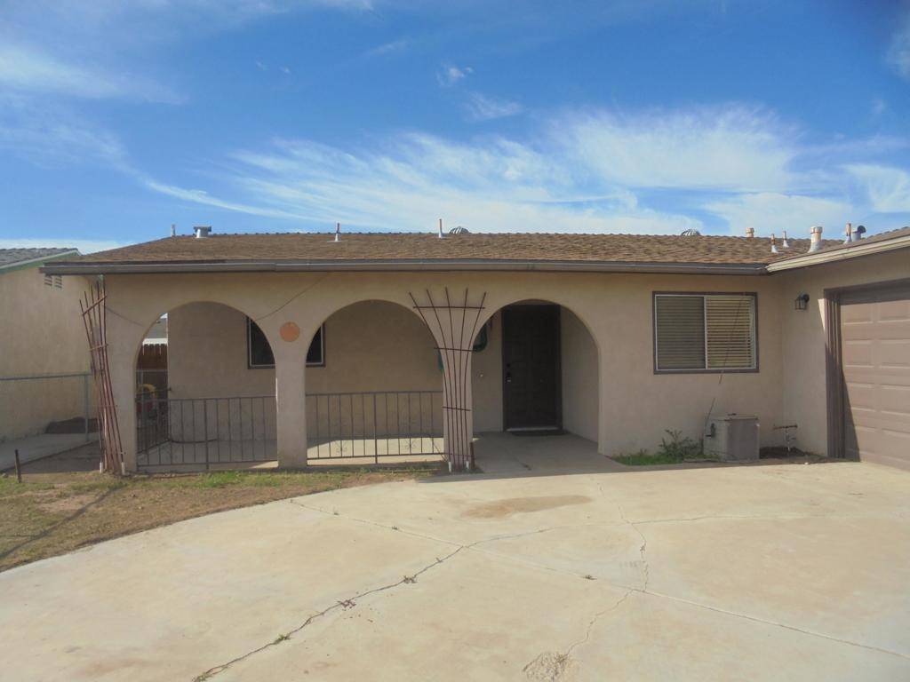 Blythe, CA 92225,570 Holley LN