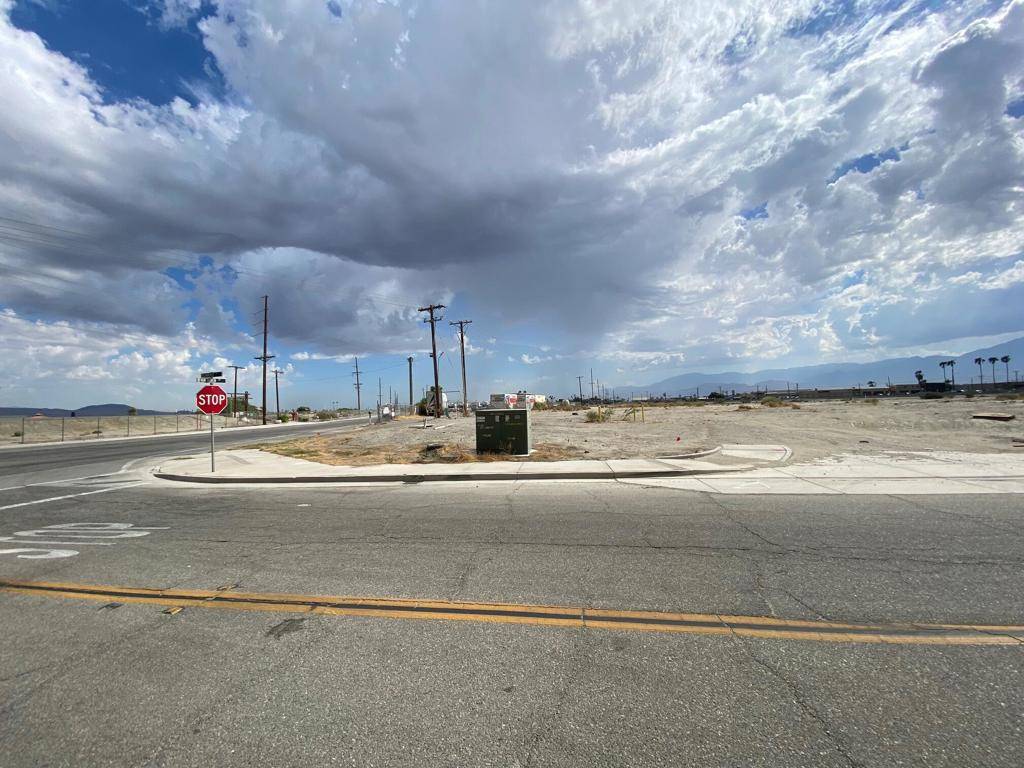 Indio, CA 92201,Lot 17 Commerce ST