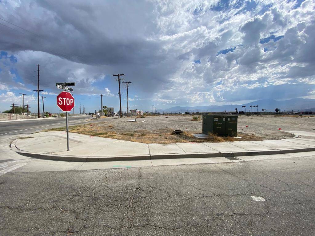 Indio, CA 92201,Lot 17 Commerce ST