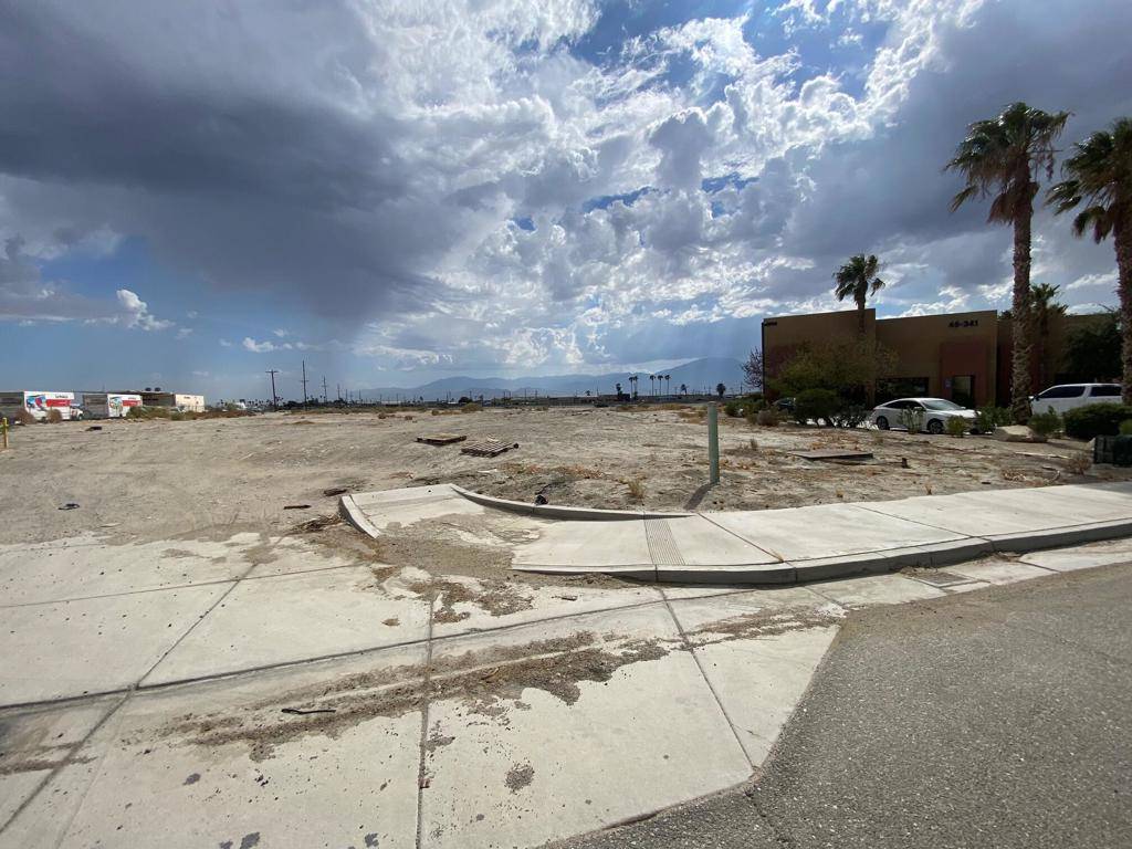 Indio, CA 92201,Lot 18 Commerce ST