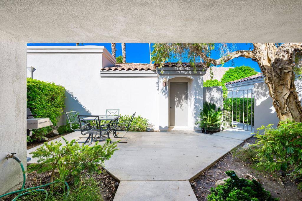 La Quinta, CA 92253,55186 Shoal CRK