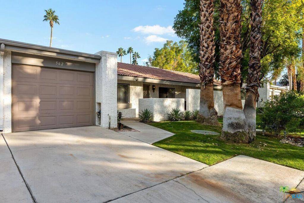 Palm Springs, CA 92264,562 E Sunshine CIR