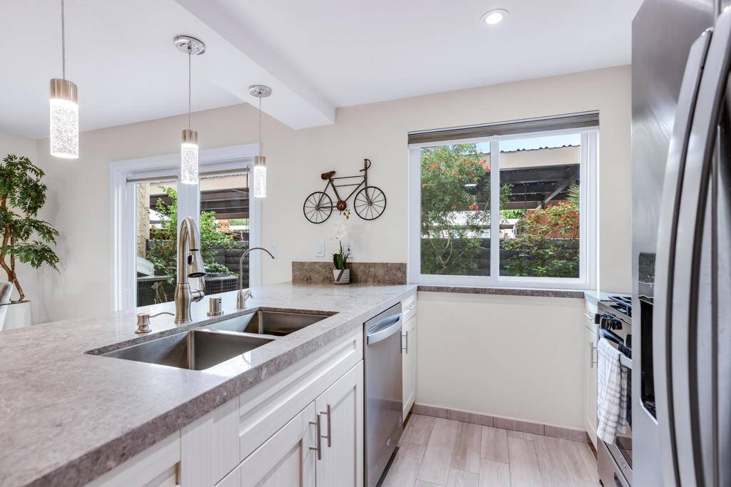 Palm Springs, CA 92262,2274 N Indian Canyon DR #C