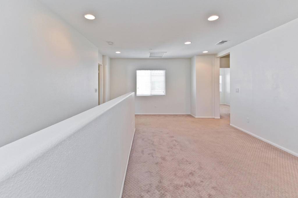 Palm Desert, CA 92211,222 Paseo Gusto #161