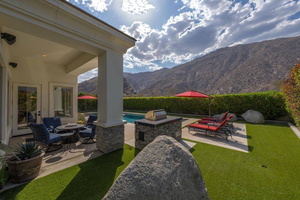 Palm Springs, CA 92264,631 Big Canyon DR W