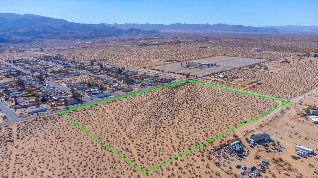 29 Palms, CA 92277,0 Samarkand DR