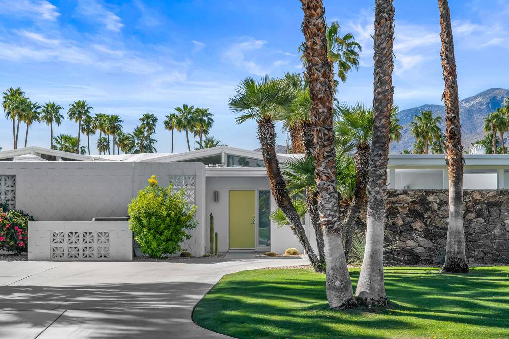 Palm Springs, CA 92264,269 E Canyon Vista DR