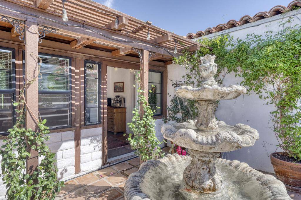 La Quinta, CA 92253,52830 Avenida Navarro